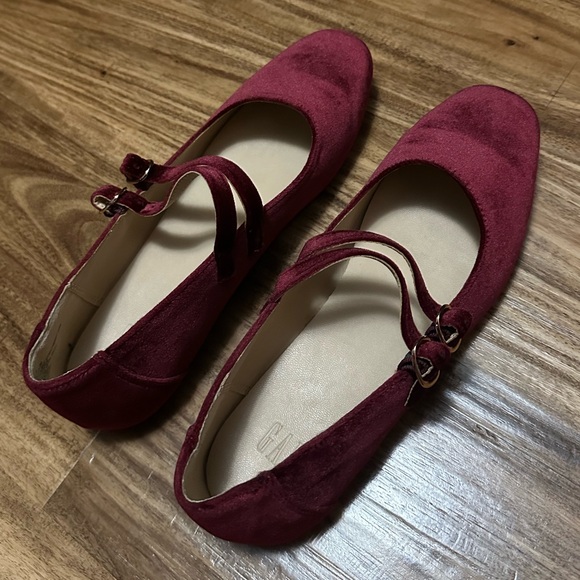 Velvet Mary Jane Flats - Picture 2 of 3